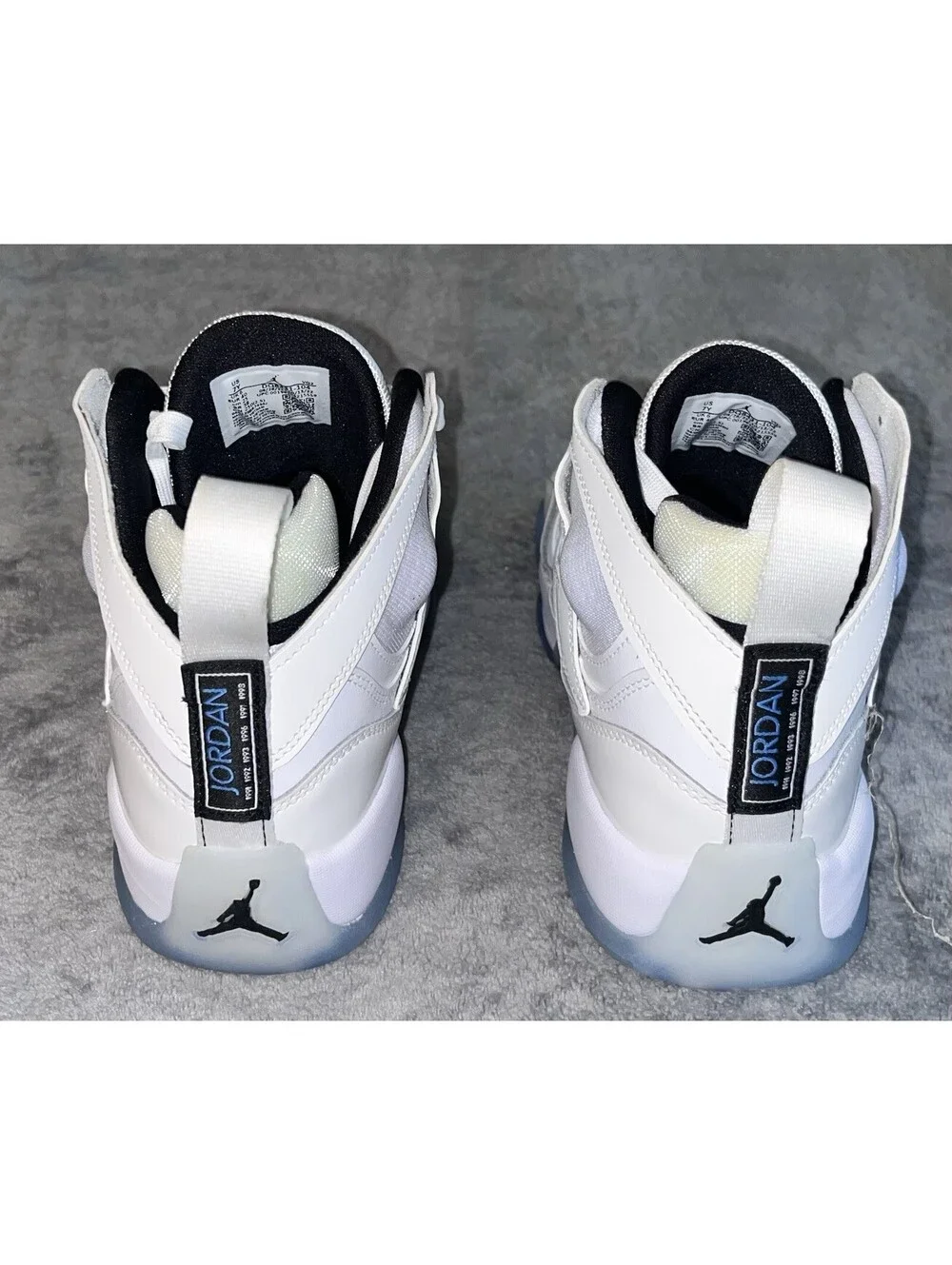 Nike Air Jordan Jumpman Two Trey Legend Blue Size 7 Y D08431-104